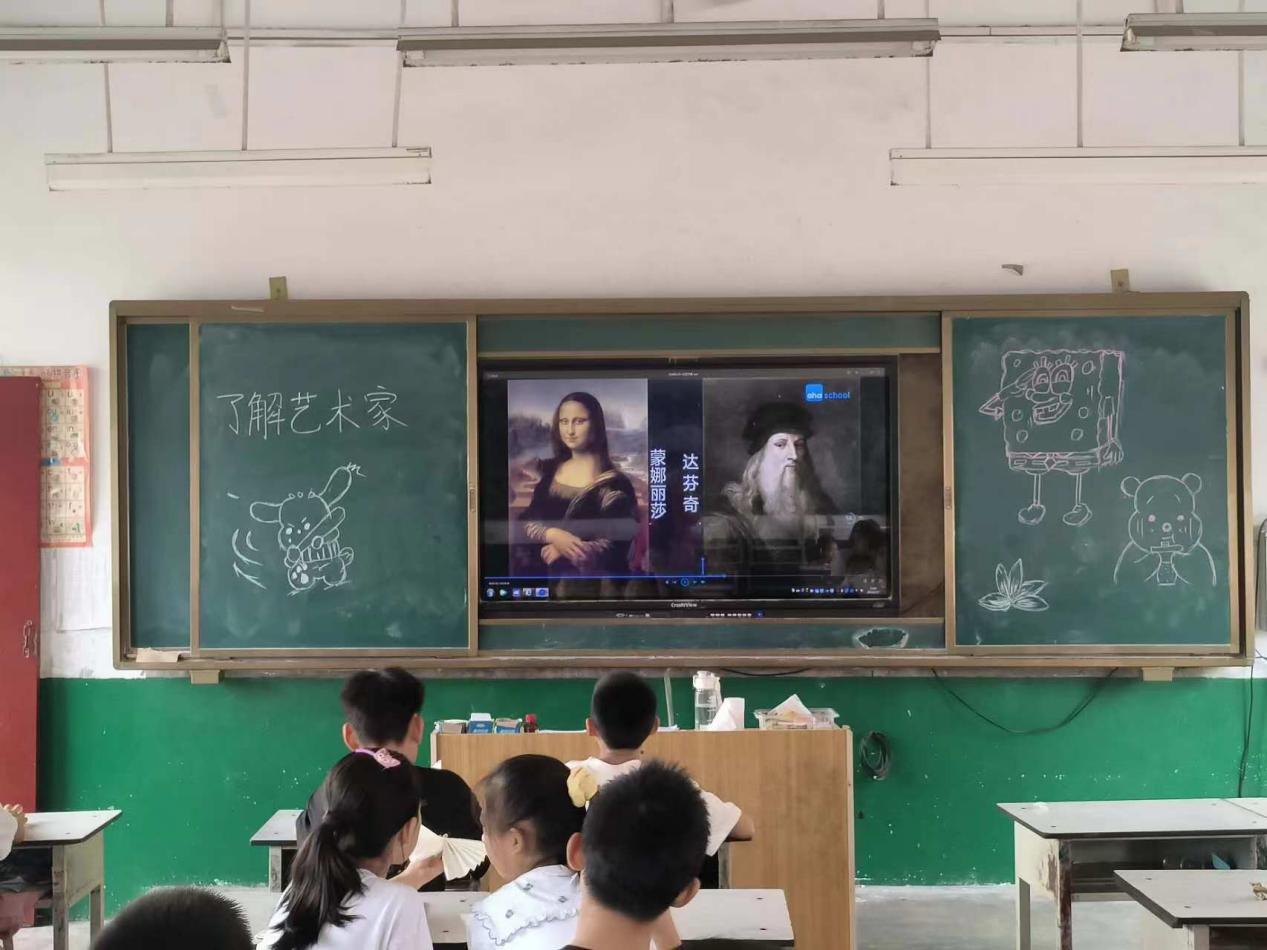 河南工業(yè)大學(xué)暑期“三下鄉(xiāng)”：樂(lè)韻傳情繪夢(mèng)趣，藝境啟