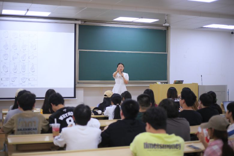 ����Ӌ��C(j��)���y������������δ��������������`�F(tu��n)�����ւ��ģ������o����