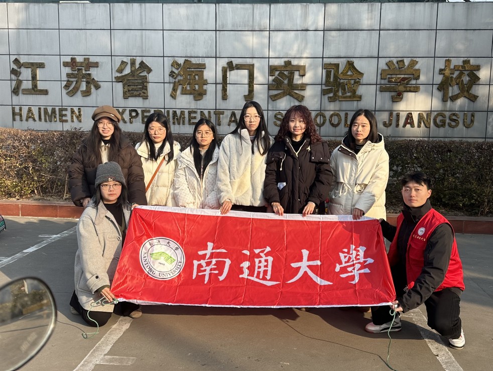 ͨ���푡�������v�F������ĸУ�������Ҟ�ͨ�����