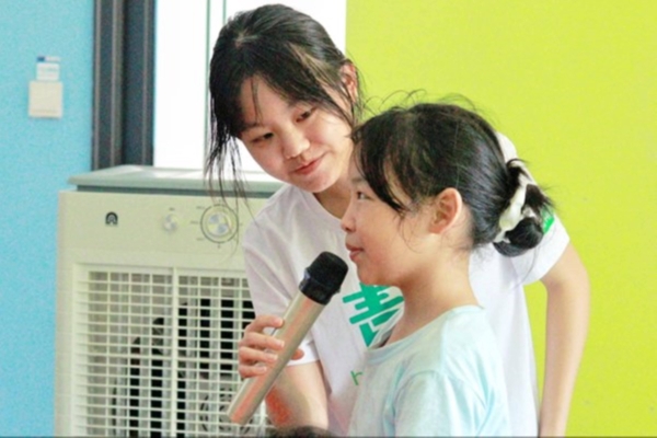 ώWR˼xWԺǰС`F_չഺԽn