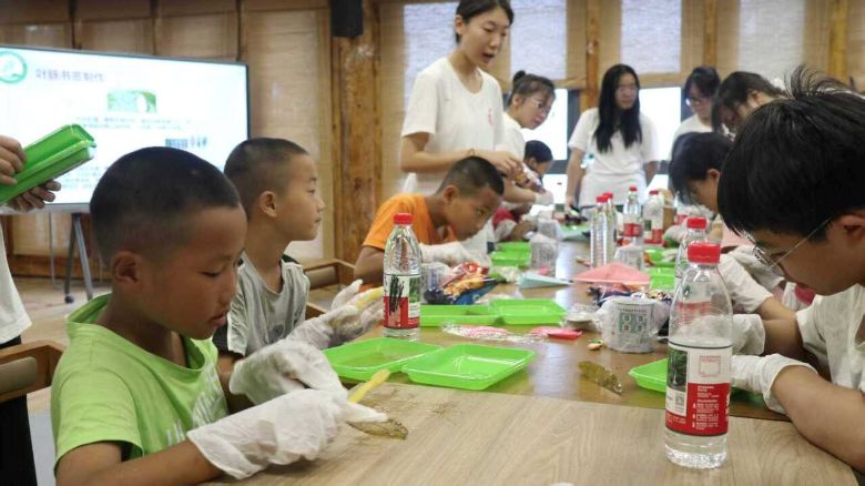 �����ࡱ�����M(j��n)��ꖣ�ͯ����������̽��Ȼ