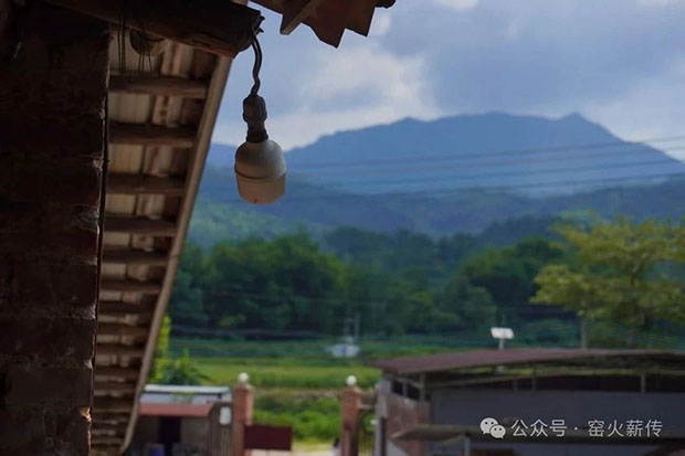  ���G��н����ͻ������M���G�� �|����ʮ�겻��Ľ���