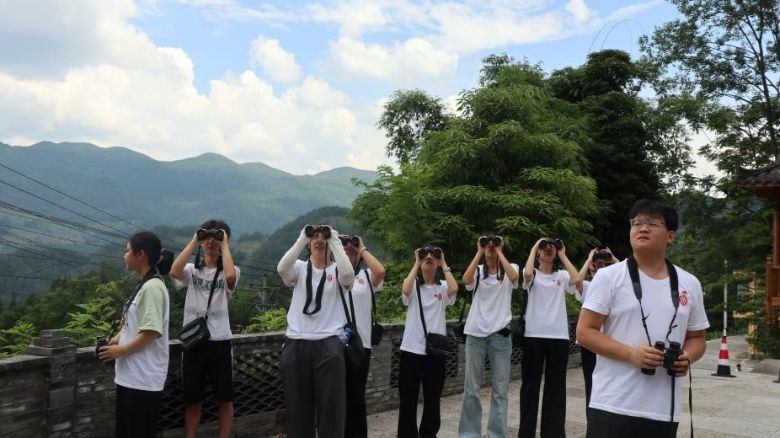 ���B(t��i)�M(j��n)�l(xi��ng)�� ���Ն�ͯ�� �����ؑc������W(xu��)������������־Ը����(w��)�F(tu��n)�_չ���B(t��i)����ϵ�л��