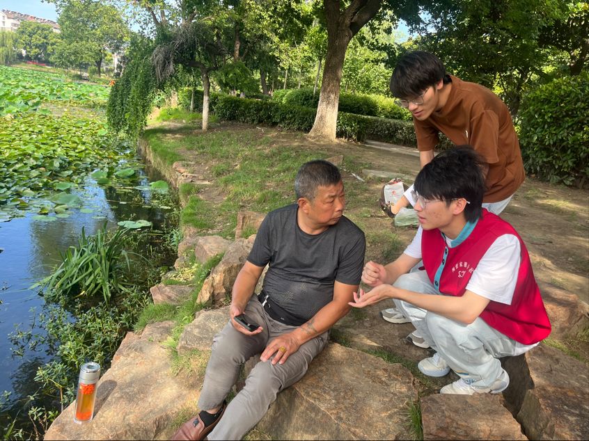 安徽學子三下鄉：青春筑夢，和諧共建；心手相連，溫暖同行