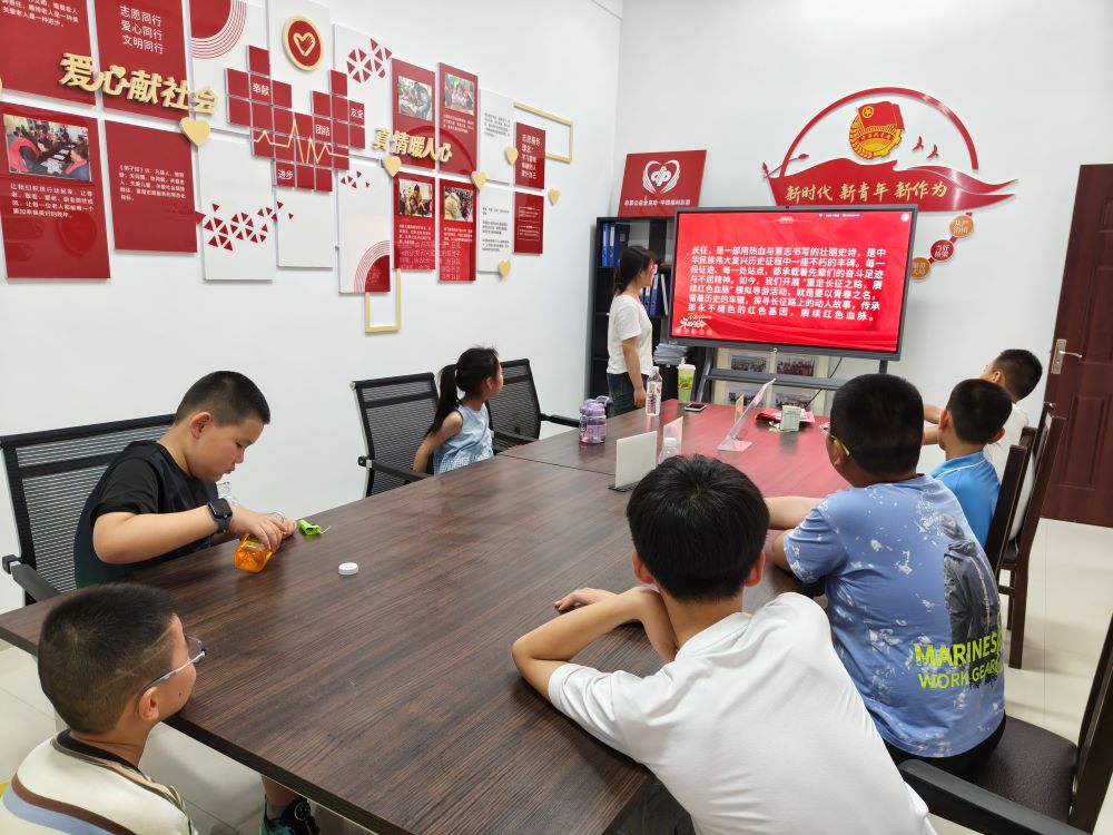 �����ǻ۝��}�� ʢ��ͯ��������