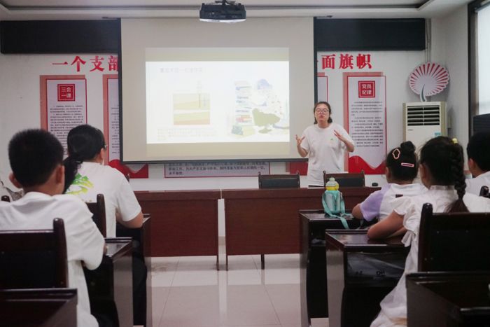 ������Ȥζ ���I(y��)ůͯ�ġ����ӈD֮��Mg����(sh��)�`�F(tu��n)�S�����^(q��)΢���B(t��i)�x����