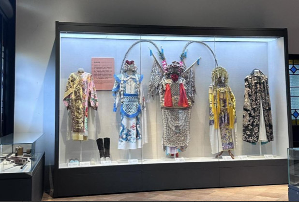 ϾؔWӋWԺoF{ЏVĻ׵cںϙC