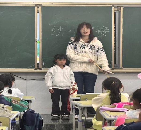 �y�ֹ������L�򡪡�����ɫ�_����c��?sh��)ؽ����?�_չ��С㕽Ӱ���