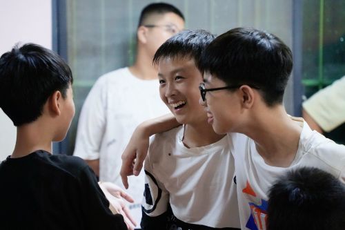 ����ʰ�⌍�`꠽M���_չ�����Έ@��