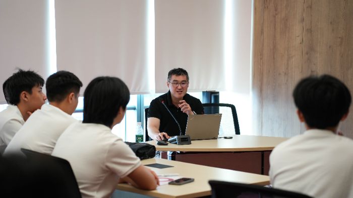 ���ϿƼ���W�W�ӆ������T�������������쌍�`֮��