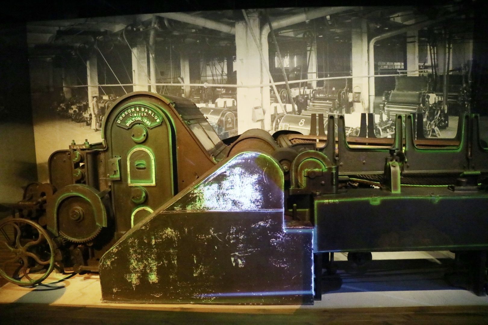 ��׃�y���f������˼�q���_�µ��d��������׃�S�D��˼�q���¡���(sh��)�`�F(tu��n)�����ЌW(xu��)